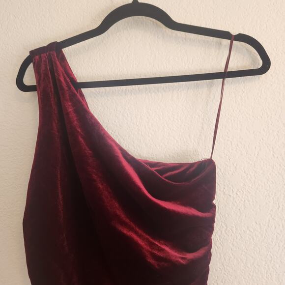 House of Harlow 1960 Women's Size Small One Shoulder‎ Red Sheath Dress NWT - Picture 5 of 9